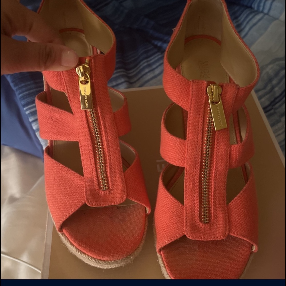 Normal condition - Picture 2 of 2